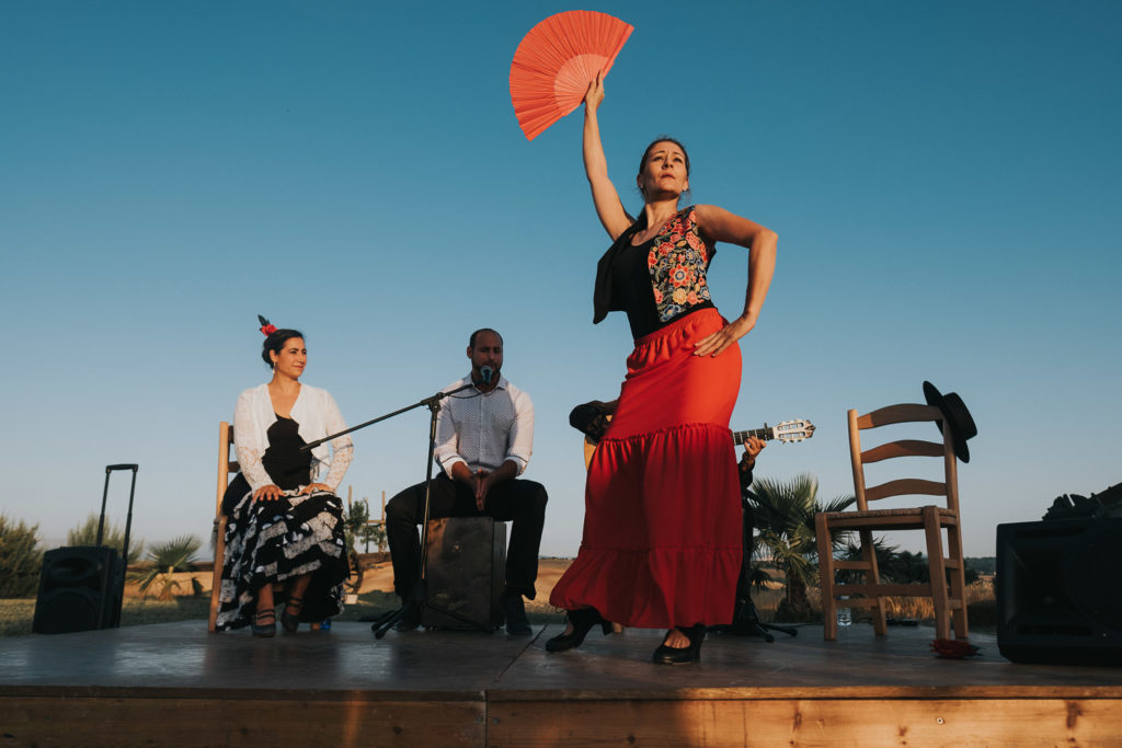 flamenco dancer outdoors jerez wedding photographer