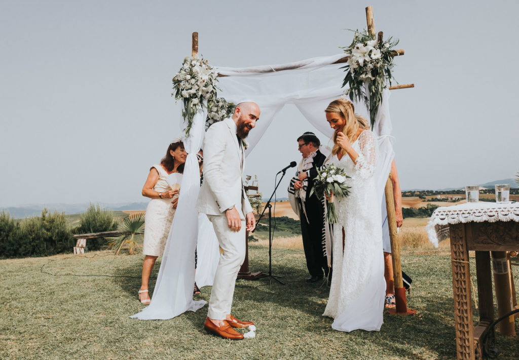 jewish wedding ceremony in spain cortijo barranco jerez wedding photographer