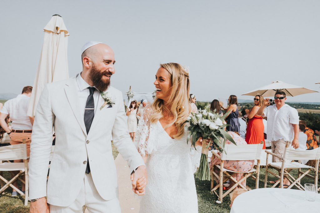 jewish wedding ceremony in spain cortijo barranco jerez wedding photographer recessional bride and groom